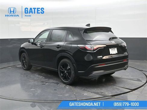 New 2026 Honda HR-V Sport image 8