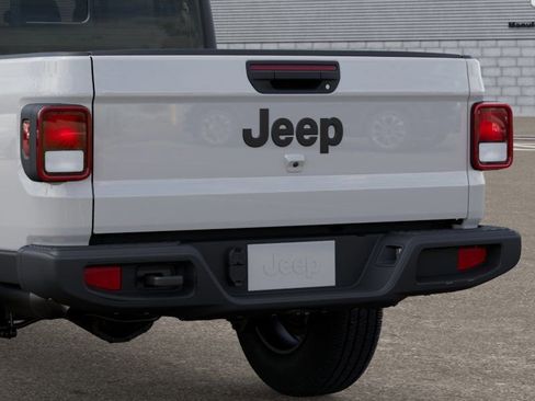 New 2026 Jeep Gladiator Sport image 14