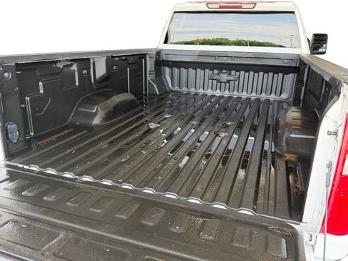 Used 2021 Chevrolet Silverado 2500 LT w/ Fleet Comfort Package RWD image 26