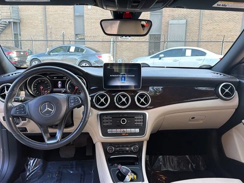 Used 2019 Mercedes-Benz CLA 250 4MATIC image 15