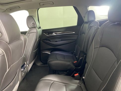 Used 2021 Buick Enclave Avenir w/ Avenir Technology Package image 27