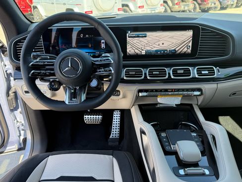 New 2026 Mercedes-Benz GLE 53 AMG 4MATIC Coupe image 27