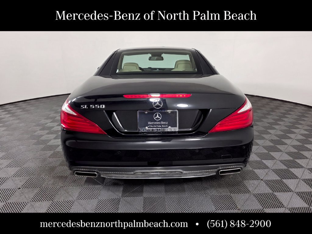 Used 2013 Mercedes-Benz SL 550 image 6