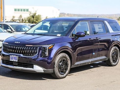 New 2026 Kia Carnival LX FWD image 12
