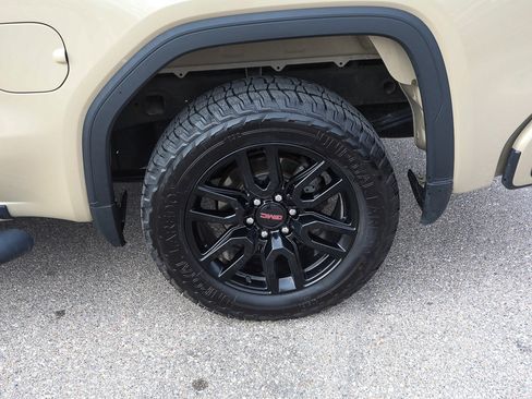 Used 2022 GMC Sierra 1500 Elevation image 10