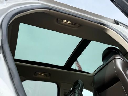 Used 2019 Lincoln MKC Reserve w/ MKC Climate Package image 5