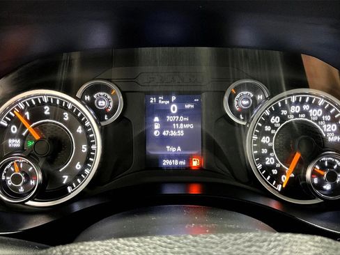 Used 2021 RAM 1500 Big Horn image 13