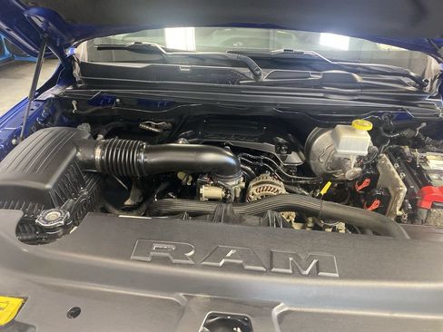 Used 2019 RAM 1500 Big Horn AWD/4WD image 38