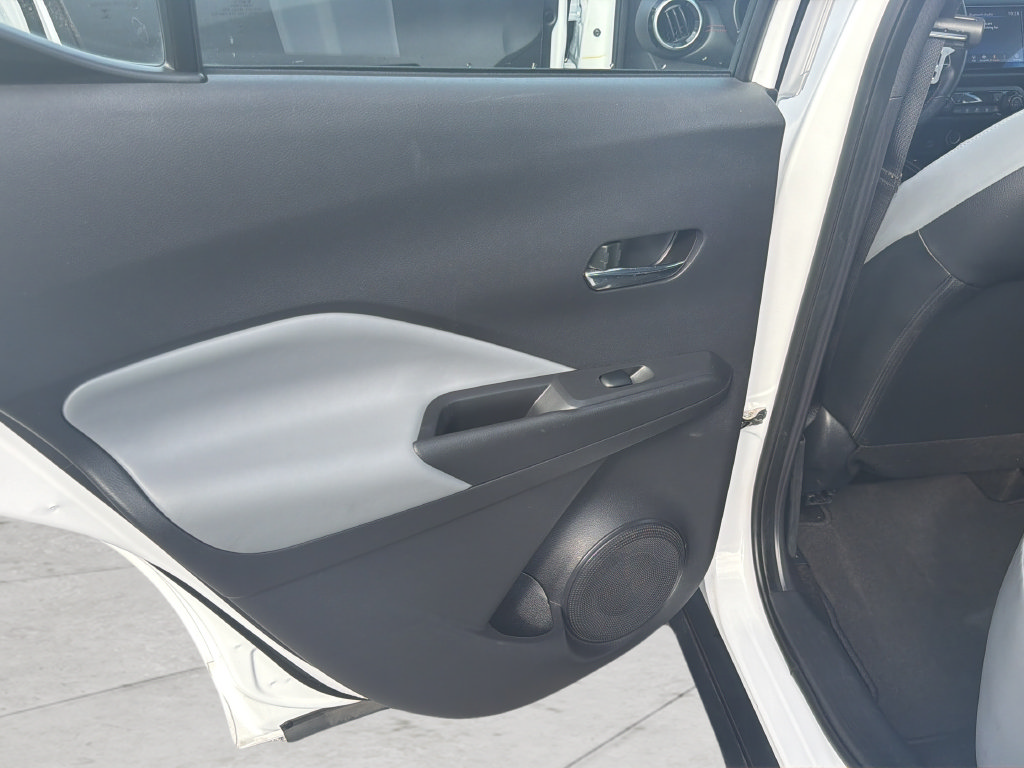 Certified 2024 Nissan Kicks SR w/ SR Premium Package FWD image 21