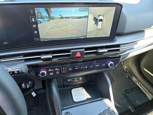 New 2026 Kia Sportage SX image 14