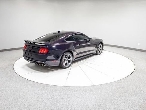 Used 2023 Ford Mustang GT Premium w/ Equipment Group 401A RWD image 30