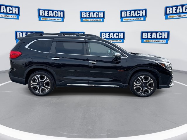Used 2023 Subaru Ascent Touring AWD/4WD image 9