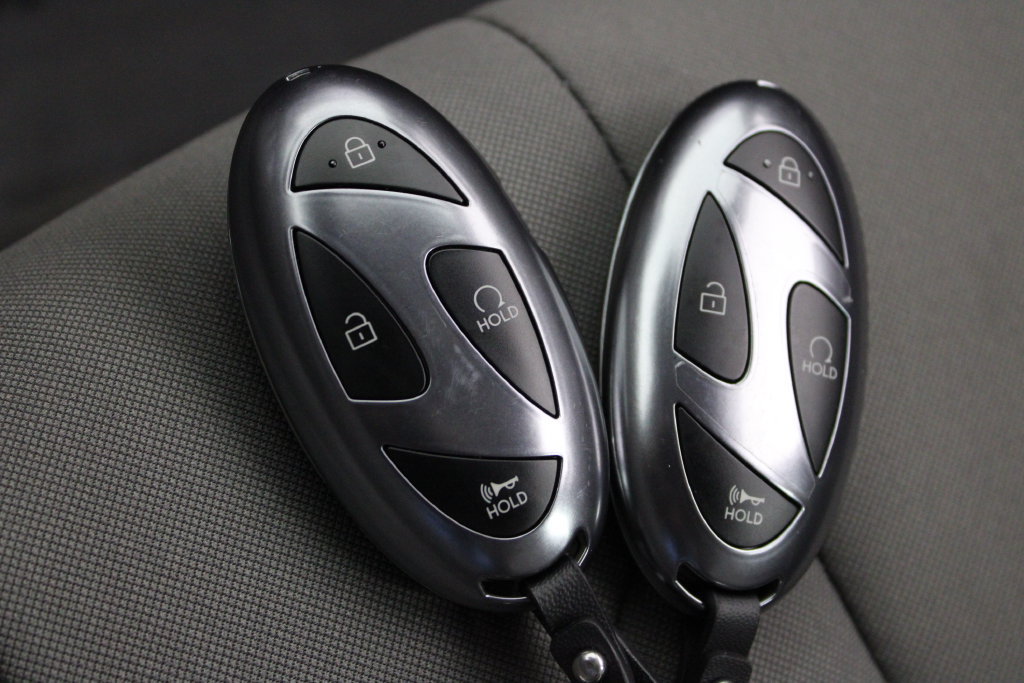 Certified 2026 Hyundai Elantra Sport FWD image 30