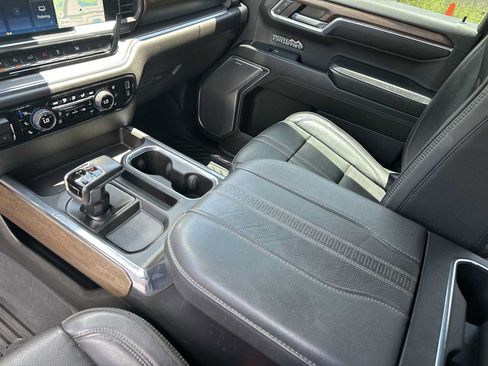 Certified 2023 Chevrolet Silverado 1500 High Country AWD/4WD image 21