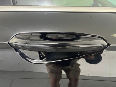 Used 2019 Ford Fusion SE FWD image 48