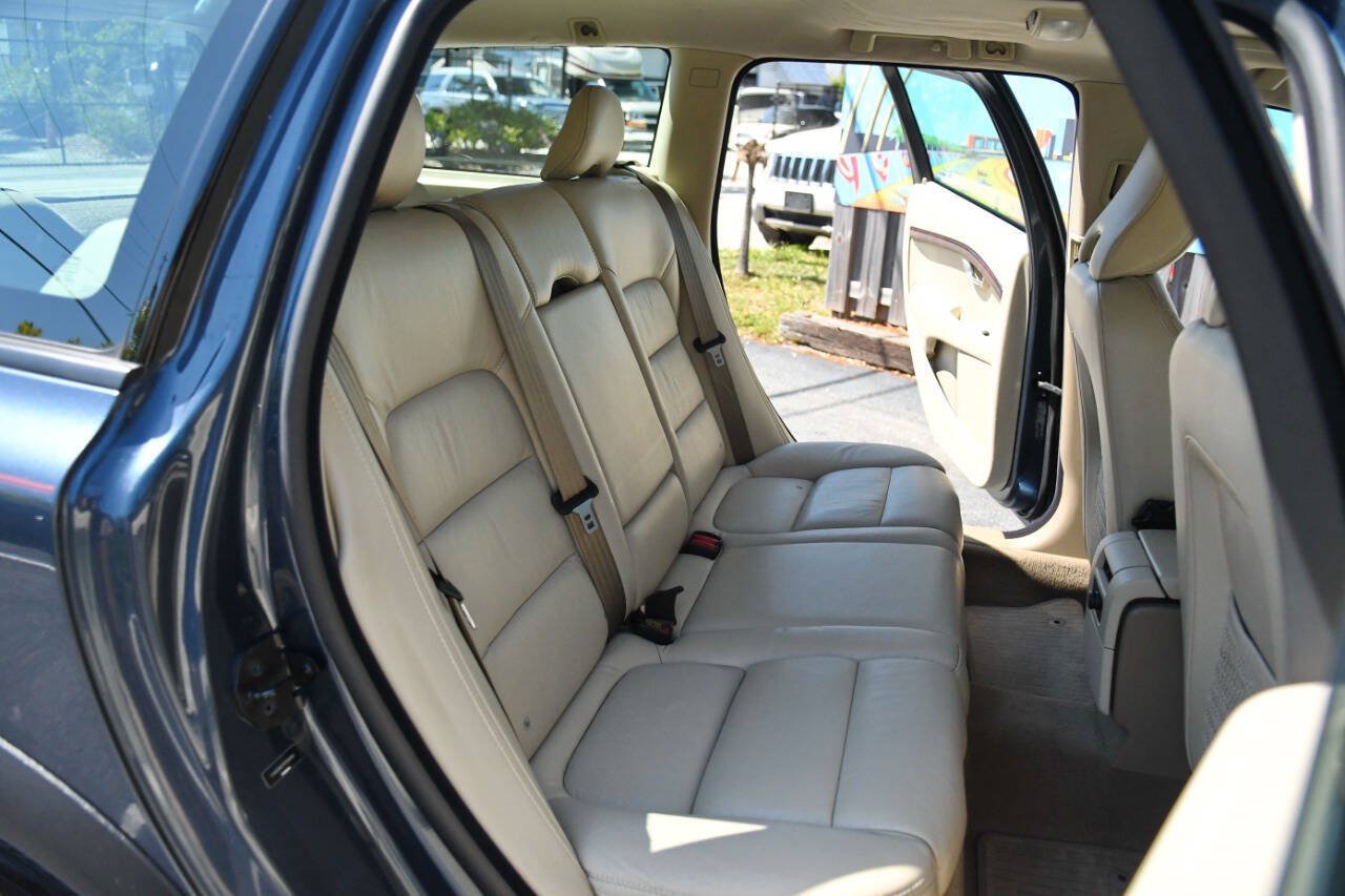 Used 2008 Volvo XC70 3.2 AWD/4WD image 37