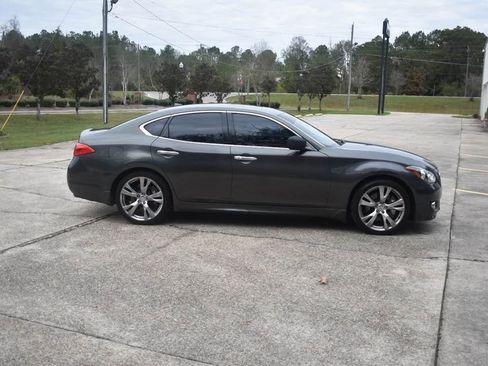 Used 2013 INFINITI M37 w/ Premium Pkg image 5