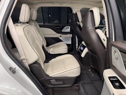 Used 2023 Lincoln Aviator Black Label image 31