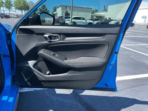 Used 2025 Honda Civic Sport image 29