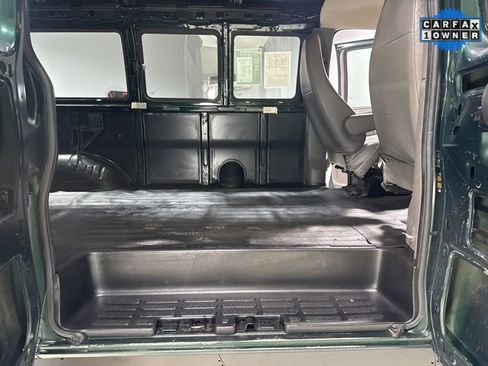 Used 2015 Chevrolet Express 2500 Work Van image 18
