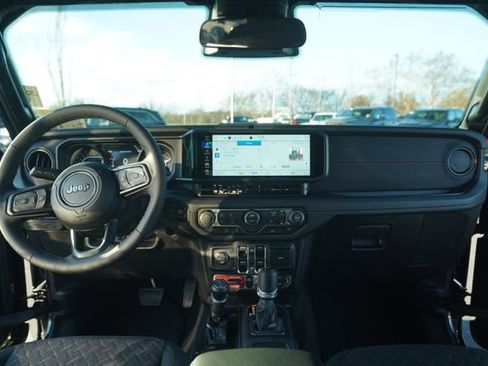 New 2026 Jeep Gladiator Mojave AWD/4WD image 22