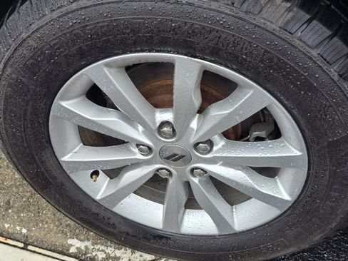 Used 2019 Dodge Durango SXT image 24