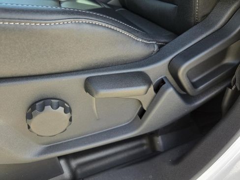 New 2025 Ford Bronco Badlands image 24