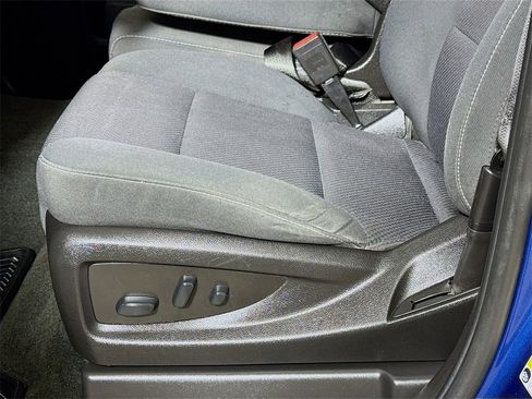 Used 2018 Chevrolet Silverado 1500 LT w/ Texas Edition image 16