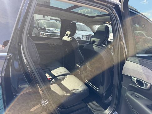 Used 2023 Volvo XC90 T8 Ultimate w/ Protection Package Premier AWD/4WD image 17