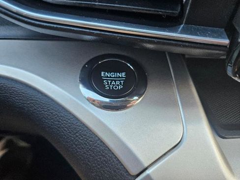 Certified 2022 Ford Explorer XLT w/ Equipment Group 202A image 12