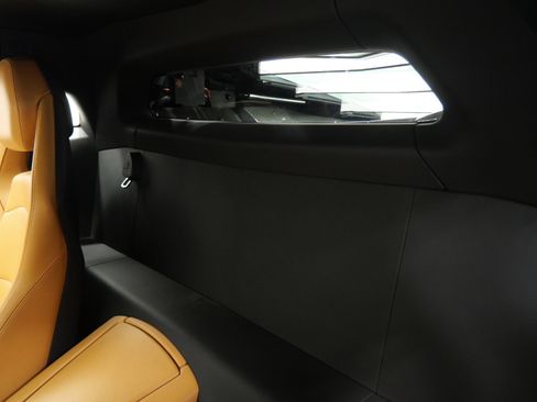 Used 2014 Lamborghini Aventador LP 700-4 image 28