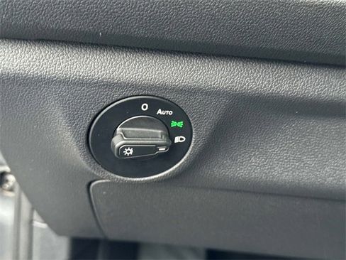 Used 2019 Volkswagen Jetta S w/ Driver Assistance Package image 24