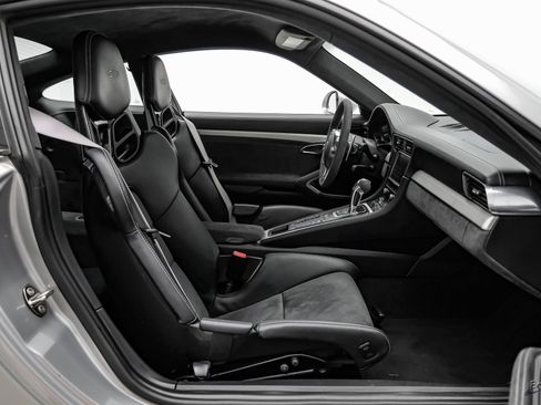 Used 2015 Porsche 911 GT3 RWD image 51