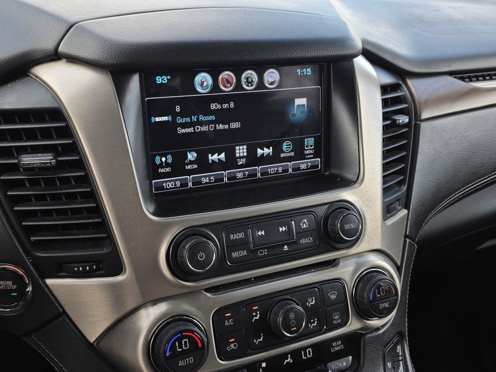 Used 2020 GMC Yukon XL Denali AWD/4WD image 13