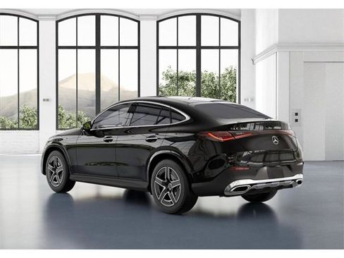 New 2026 Mercedes-Benz GLC 300 4MATIC image 29