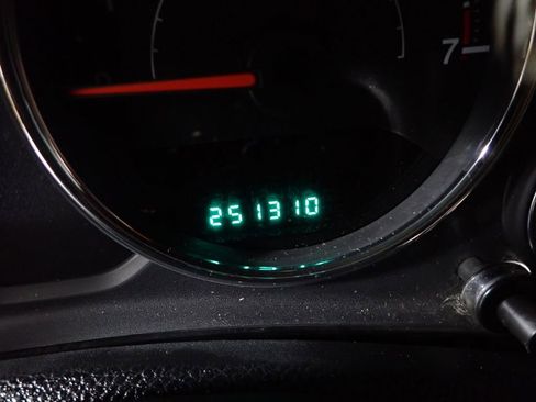 Used 2014 Jeep Wrangler Rubicon w/ Power Convenience Group AWD/4WD image 21