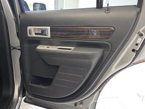 Used 2008 Lincoln MKX AWD image 10