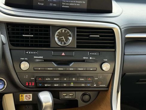 Used 2022 Lexus RX 450h AWD w/ Premium Package image 18