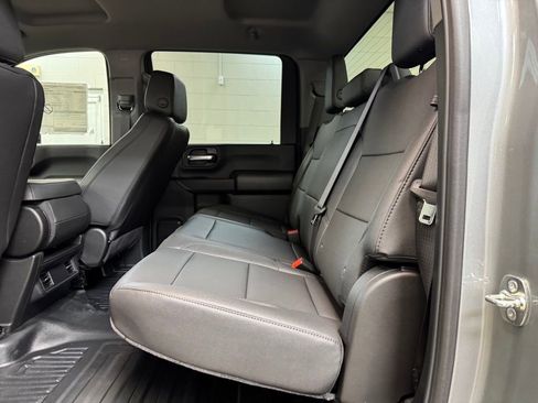 Used 2025 Chevrolet Silverado 2500 W/T w/ WT Convenience Package RWD image 17