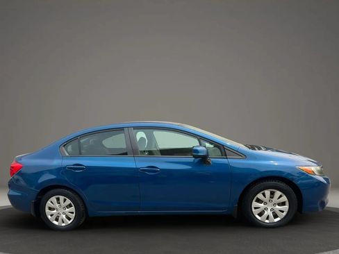 Used 2012 Honda Civic LX image 3