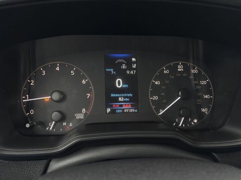 Used 2023 Toyota Corolla Cross LE image 24