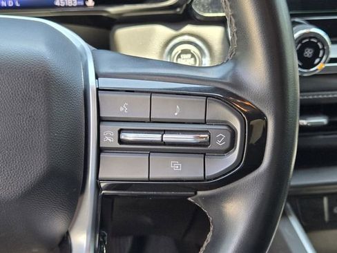 Used 2023 Chevrolet Colorado LT RWD image 28