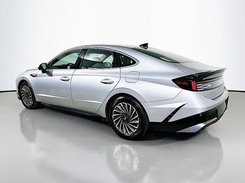 Used 2025 Hyundai Sonata SEL FWD image 5
