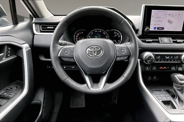 Used 2025 Toyota RAV4 XLE Premium w/ Weather Package AWD/4WD image 8