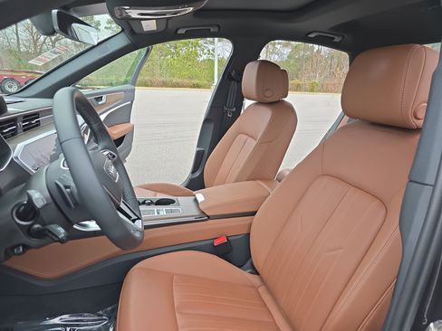 Certified 2025 Audi A6 Premium Plus image 15