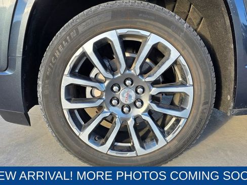 Used 2020 GMC Acadia Denali w/ Technology Package image 10