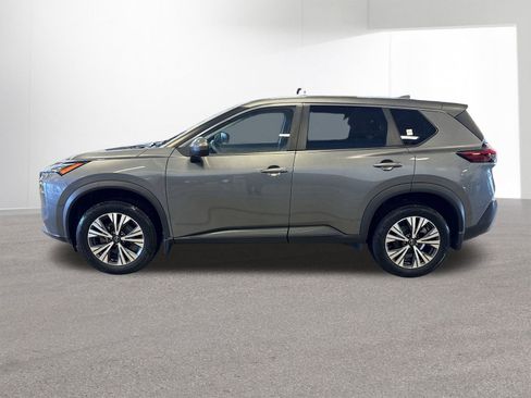 Certified 2022 Nissan Rogue SV image 30