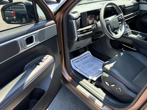 Used 2024 Hyundai Santa Fe XRT AWD/4WD image 18