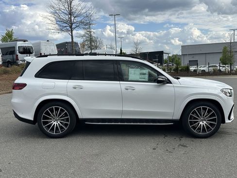 New 2026 Mercedes-Benz GLS 450 4MATIC image 9