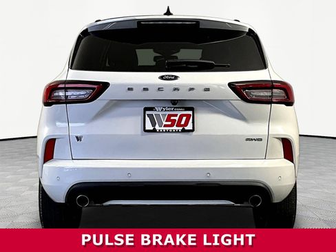 Used 2025 Ford Escape ST-Line Elite w/ Premium Technology Package AWD/4WD image 5